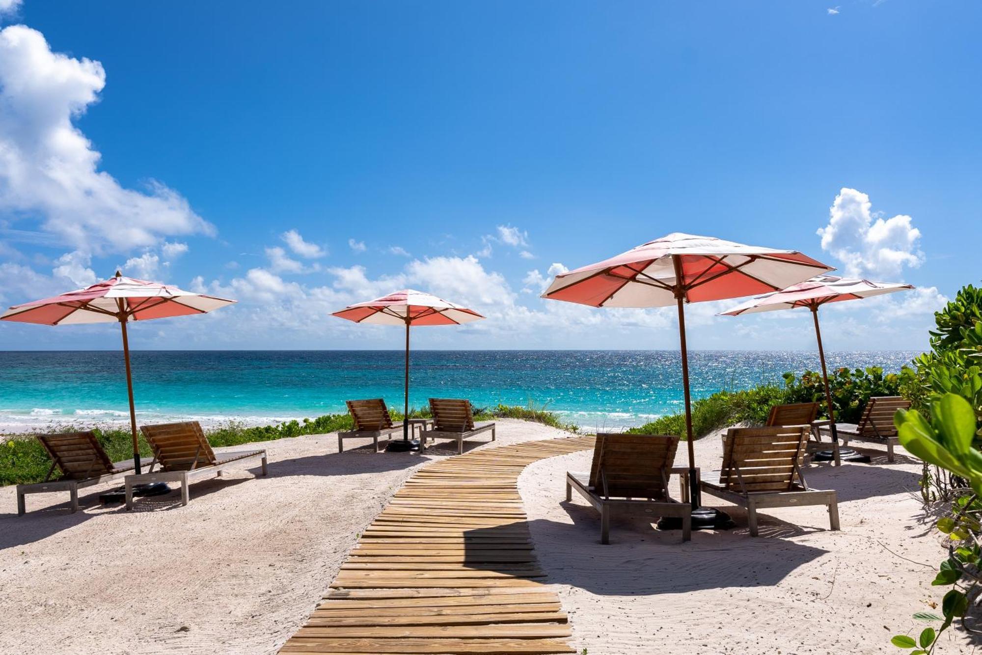 Pink Sands Resort Dunmore Town Exteriör bild